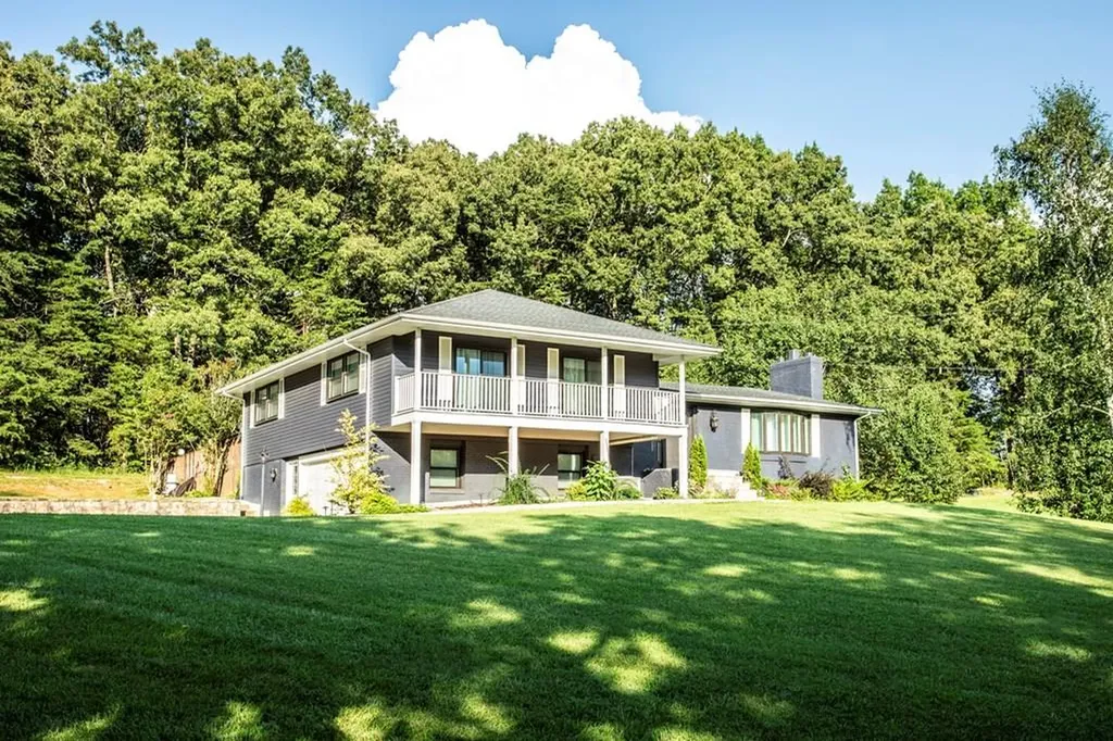 612 Oak Terrace Drive Livingston TN 38570