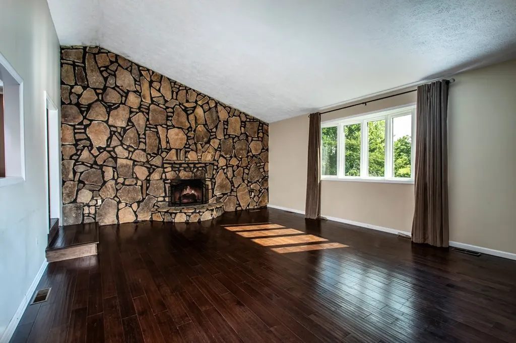 612 Oak Terrace Drive Livingston TN 38570