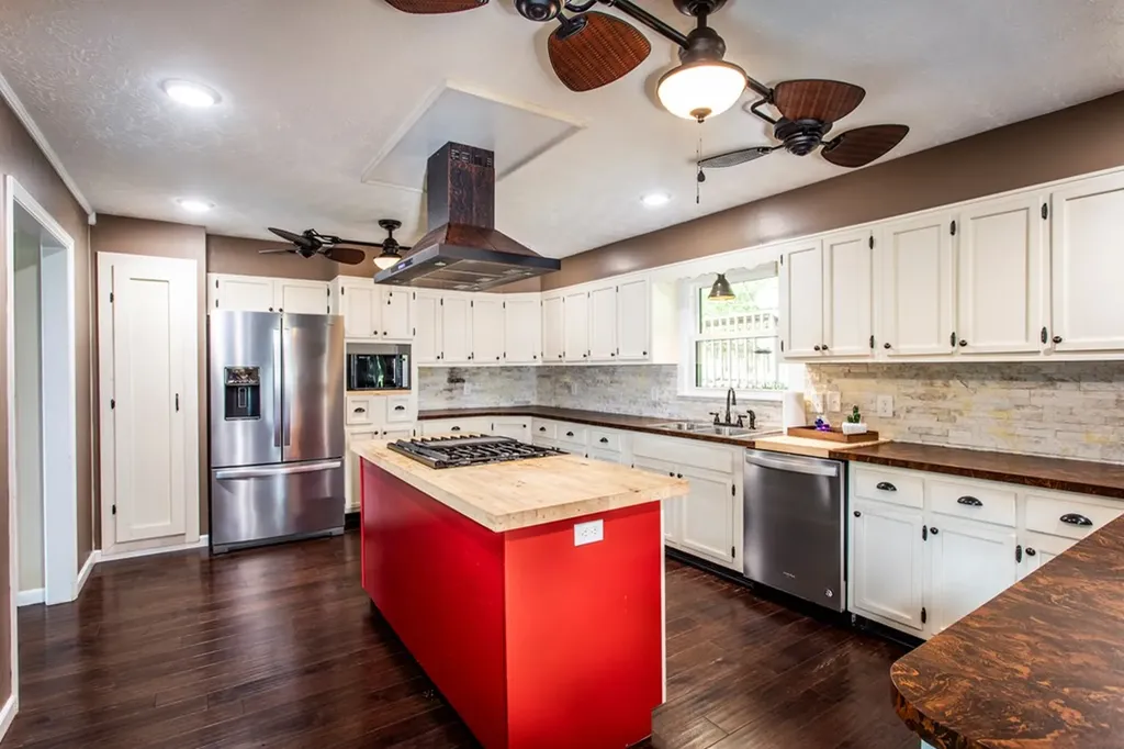612 Oak Terrace Drive Livingston TN 38570