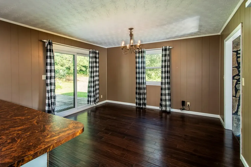 612 Oak Terrace Drive Livingston TN 38570