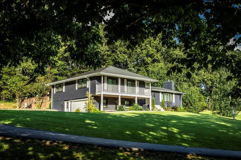 612 Oak Terrace Drive Livingston TN 38570