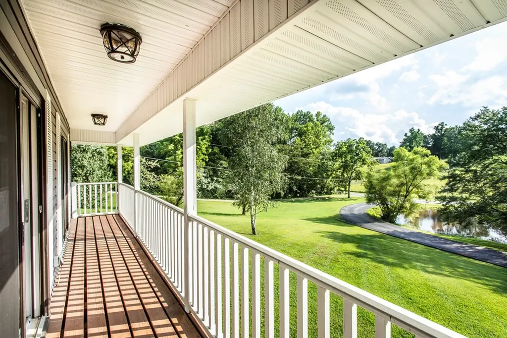 612 Oak Terrace Drive Livingston TN 38570