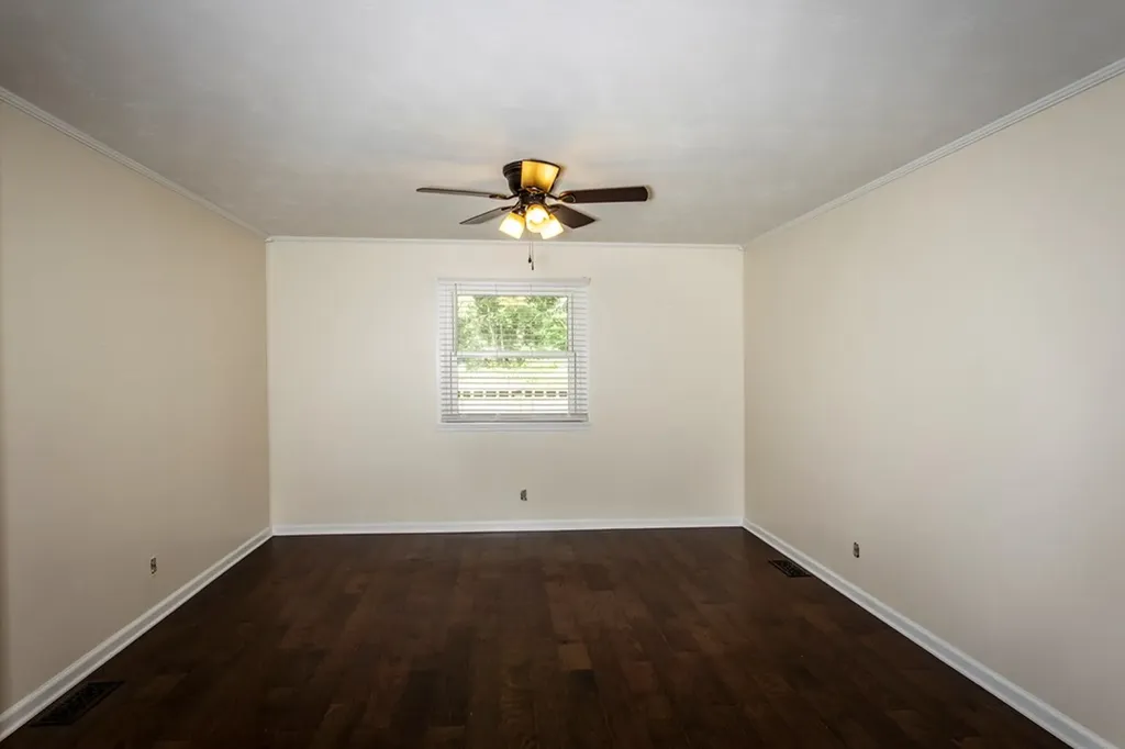 612 Oak Terrace Drive Livingston TN 38570