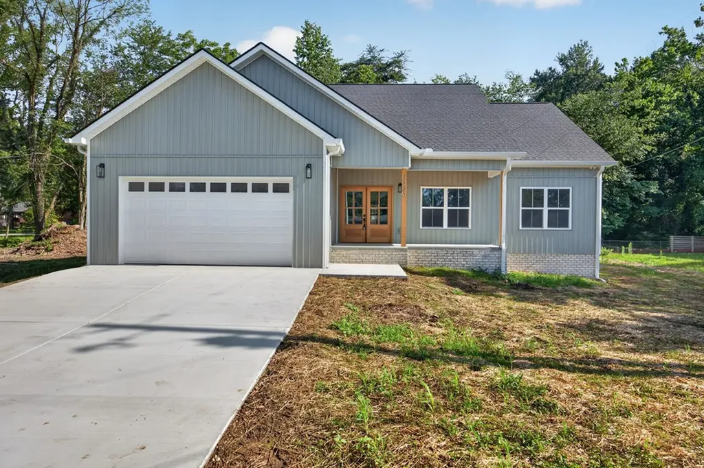 1135 Dowell Street Cookeville TN 38501