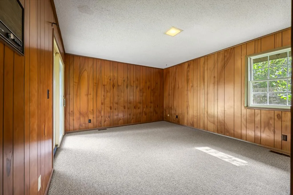 820 Highway 68 Crossville TN 38555