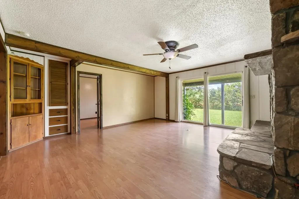 820 Highway 68 Crossville TN 38555