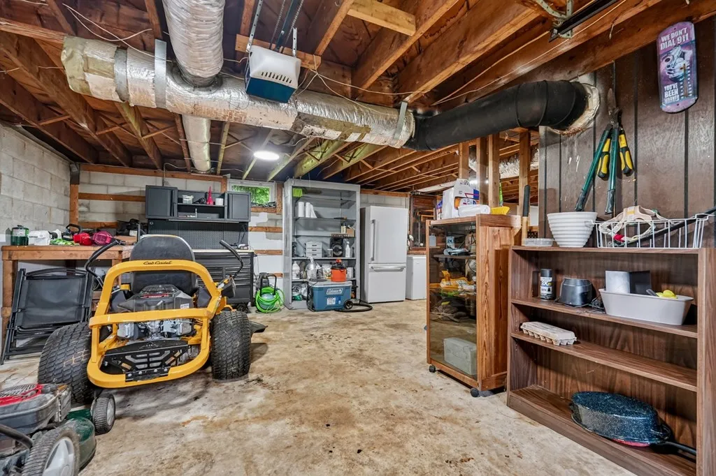 234 Jim Hennessee Road Sparta TN 38583