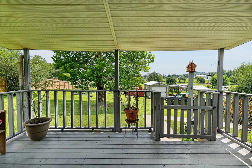 234 Jim Hennessee Road Sparta TN 38583