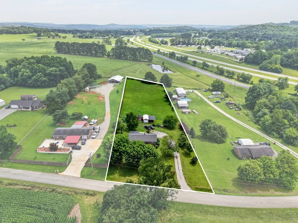 234 Jim Hennessee Road Sparta TN 38583