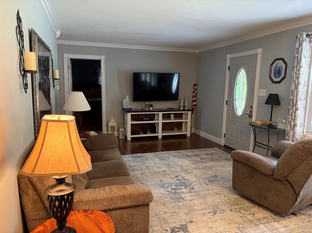 644 1st Avenue S Baxter TN 38544