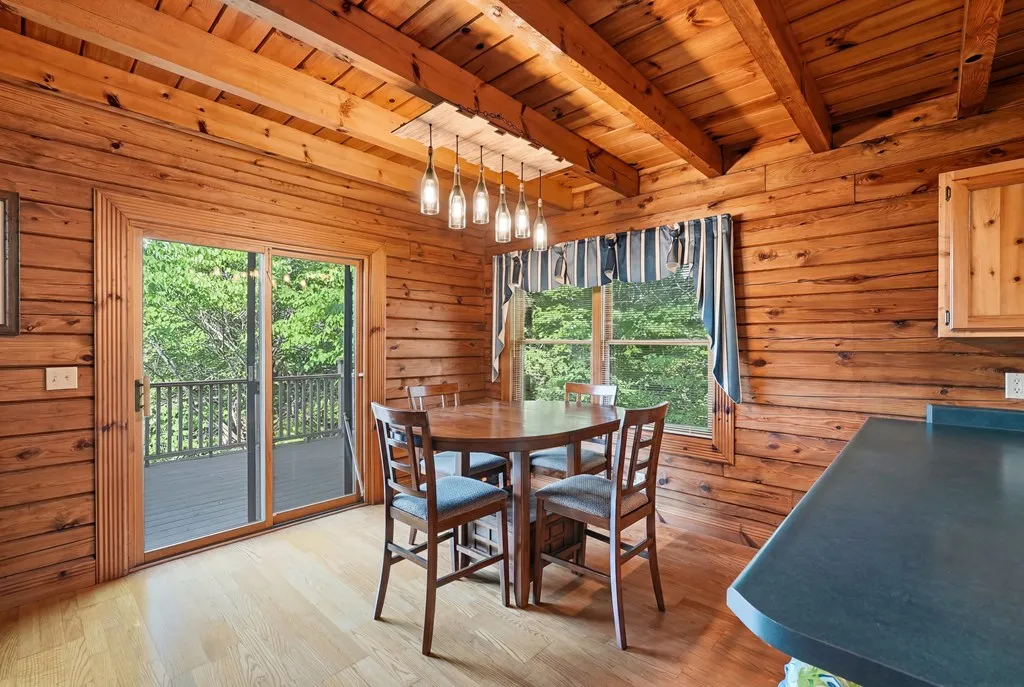 154 Parkview Drive Byrdstown TN 38549