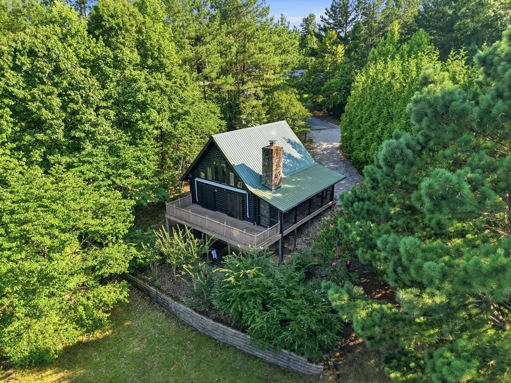 154 Parkview Drive Byrdstown TN 38549