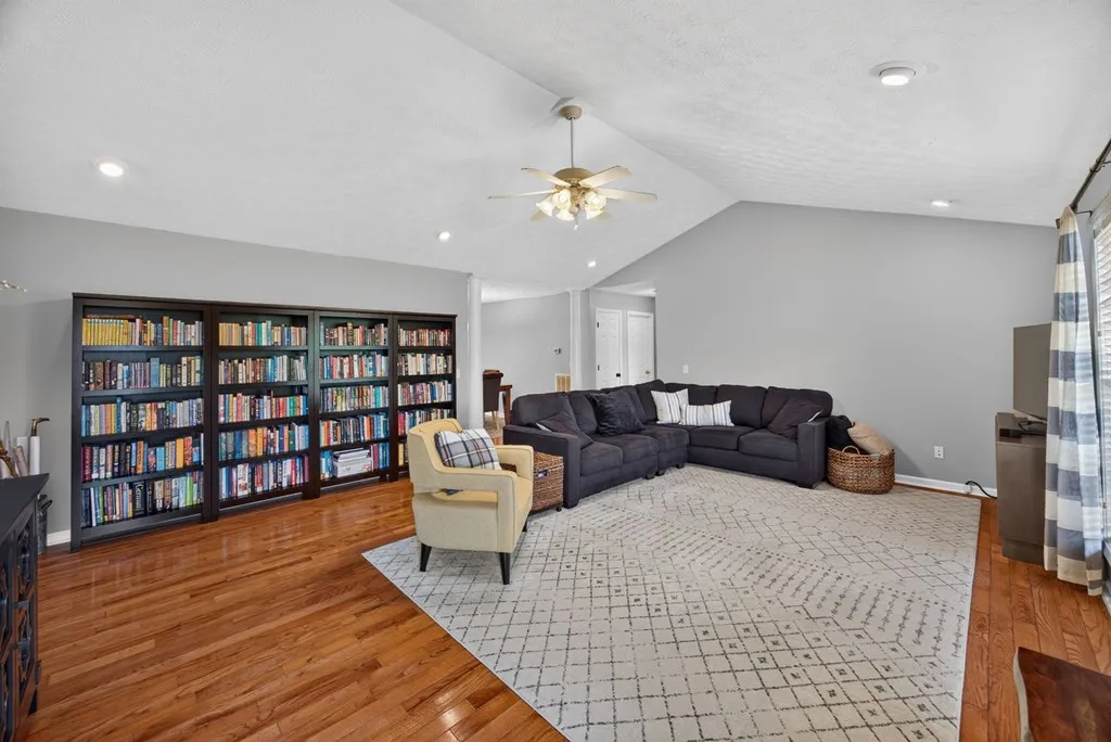 3930 Hilltop Drive Cookeville TN 38506