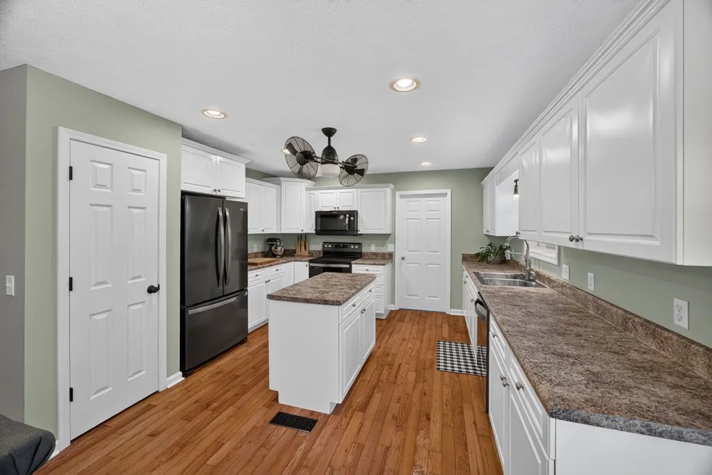 3930 Hilltop Drive Cookeville TN 38506