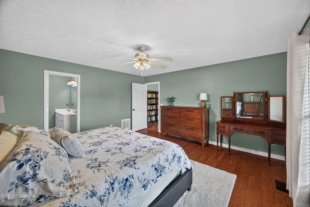 3930 Hilltop Drive Cookeville TN 38506