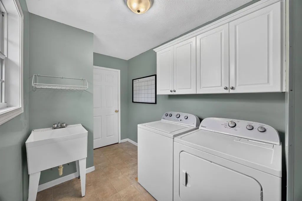 3930 Hilltop Drive Cookeville TN 38506