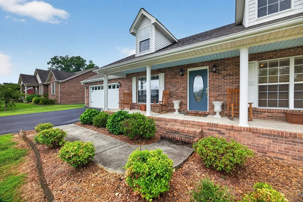 3930 Hilltop Drive Cookeville TN 38506