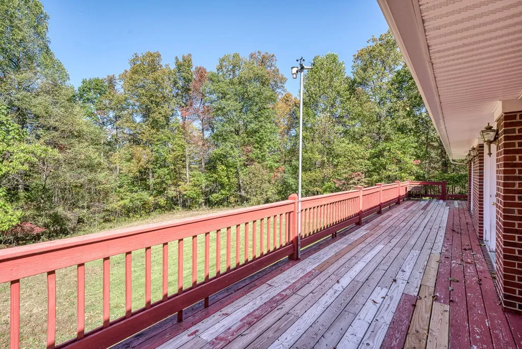 8631 Monterey Highway Monterey TN 38574-3205