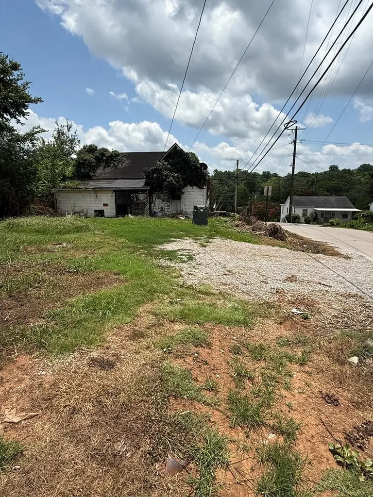 20 Cedar Bend Street Sparta TN 38583