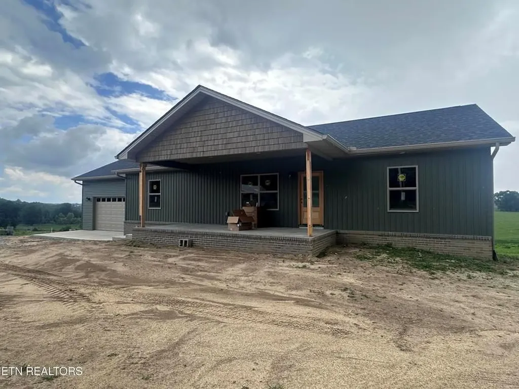 934 Allardt Highway Jamestown TN 38556