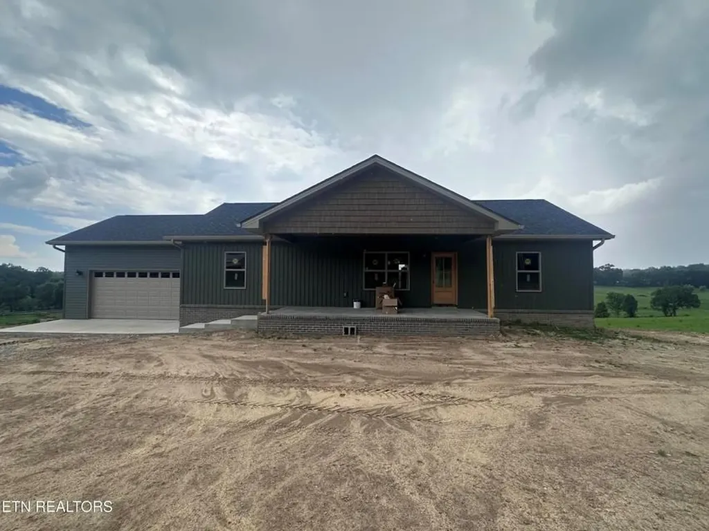 934 Allardt Highway Jamestown TN 38556
