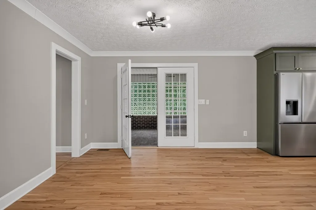 1260 Coconut Ridge Road Smithville TN 37166