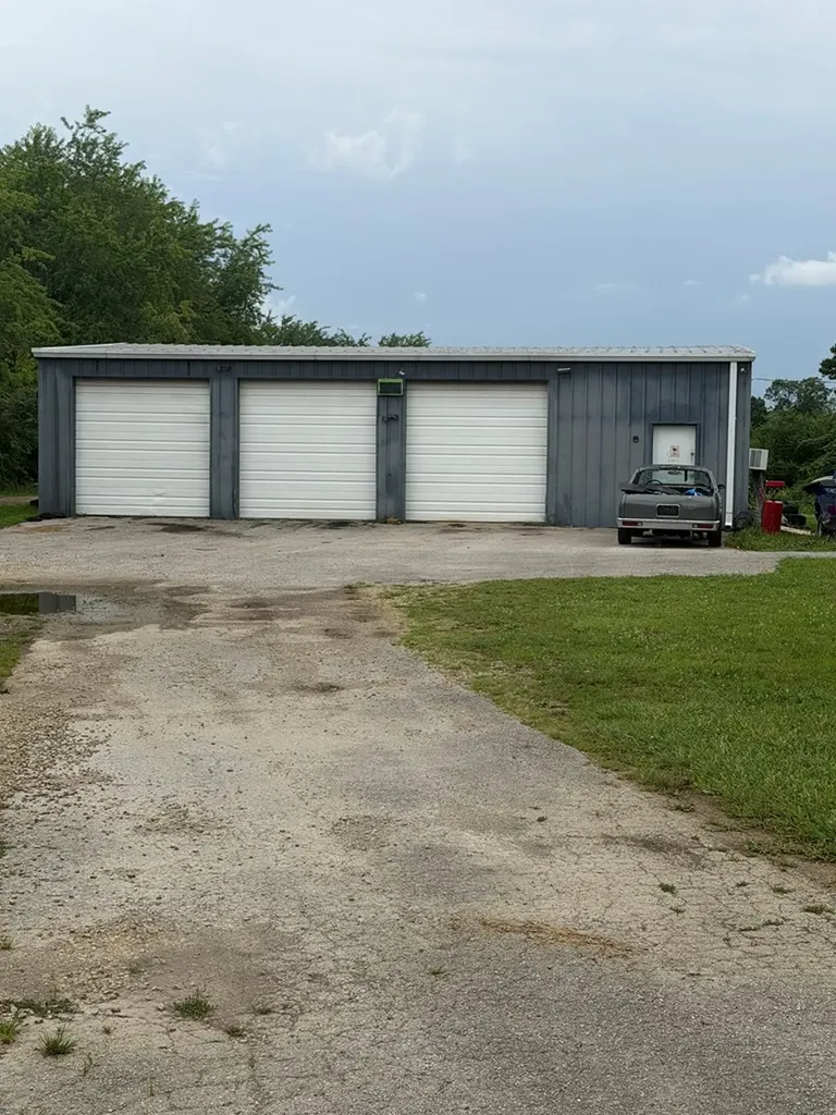 4600 S York Highway Jamestown TN 38556