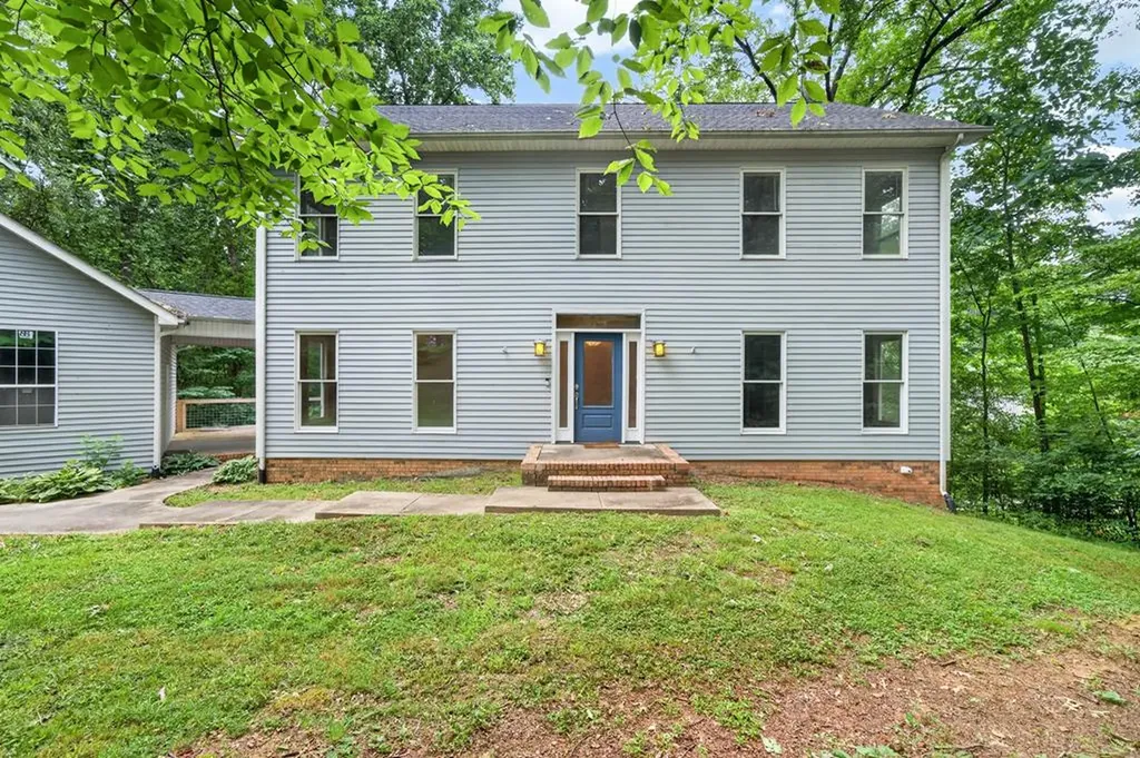 1945 Forest Circle Cookeville TN 38506