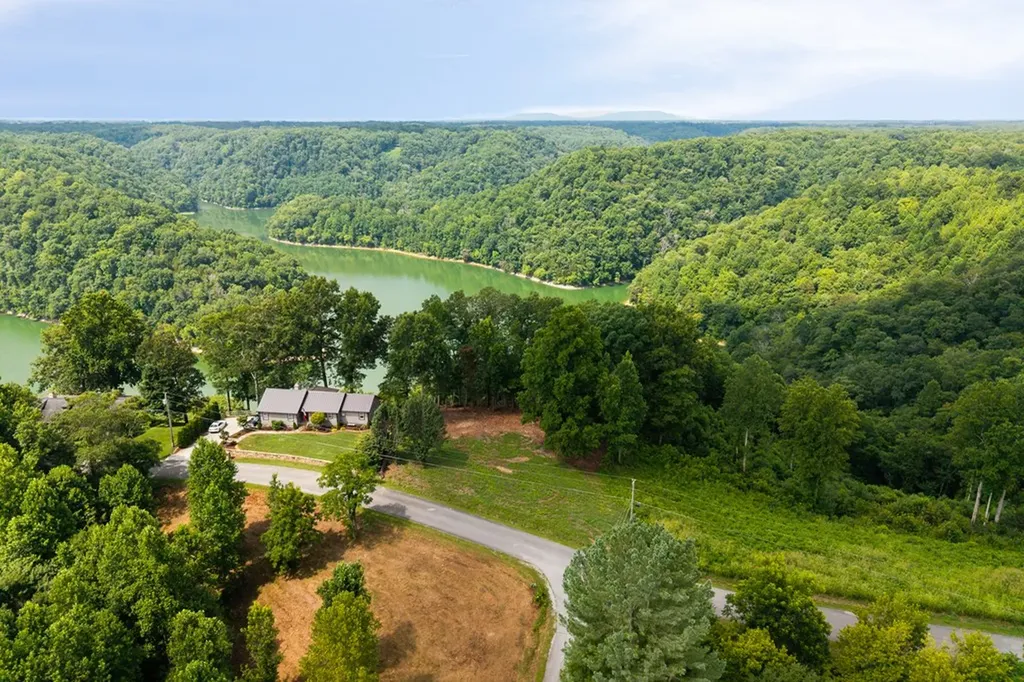 0 Opal Point Drive Smithville TN 37166
