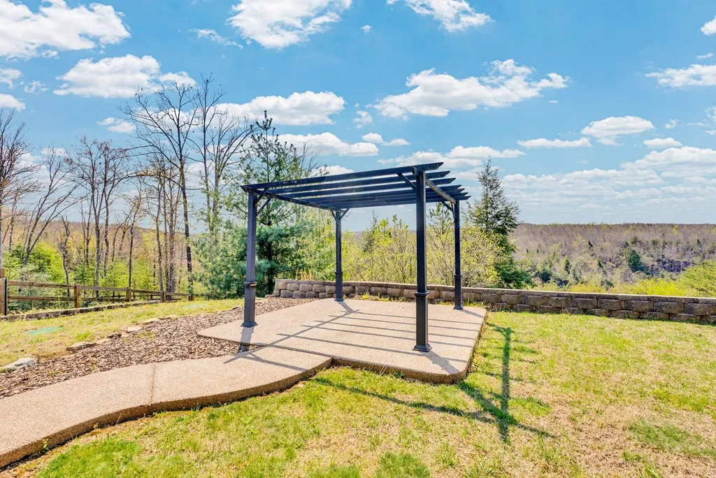 203 Big Leaf Road Jamestown TN 38556