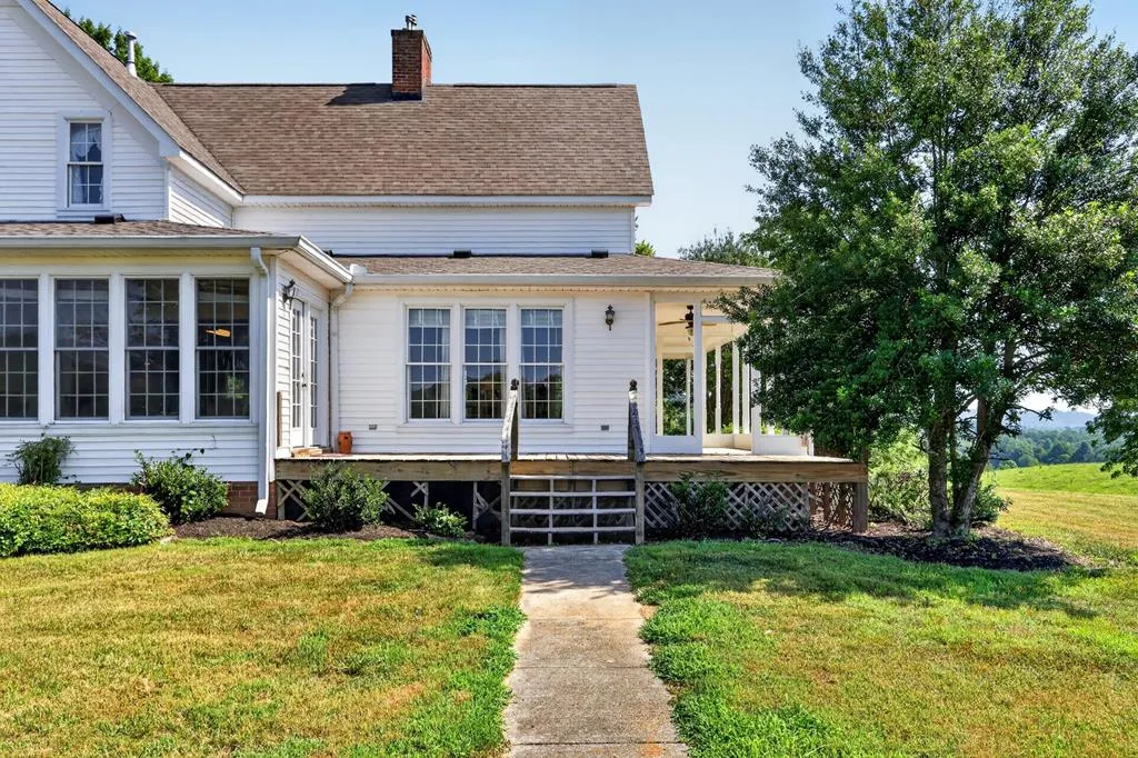 5713 Smith Fork Road Liberty TN 37095