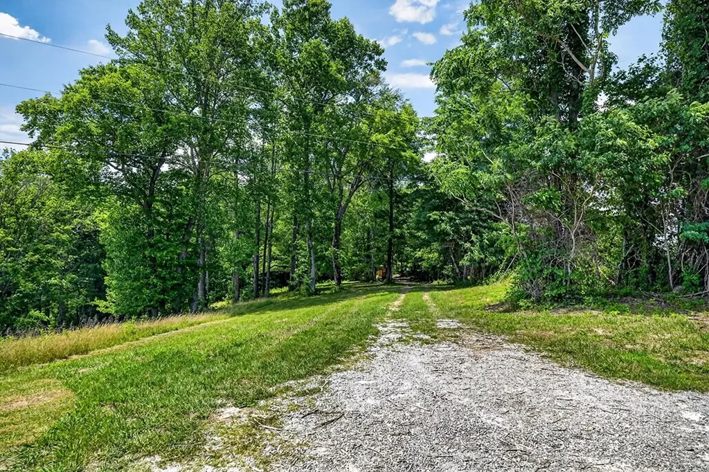 2926 Bryant Ridge Road Baxter TN 38544