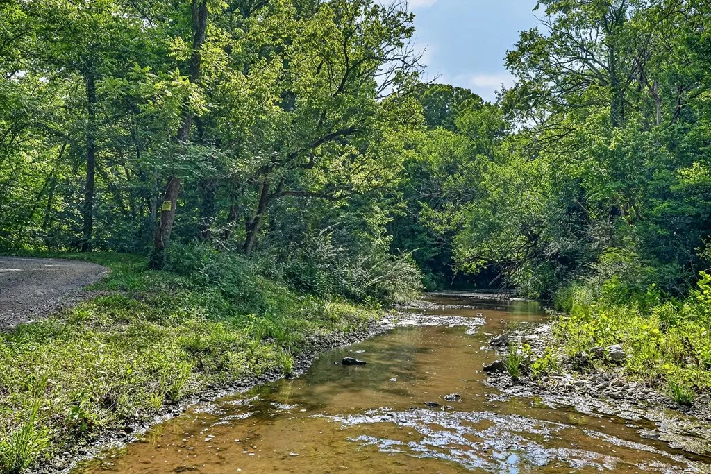 2926 Bryant Ridge Road Baxter TN 38544