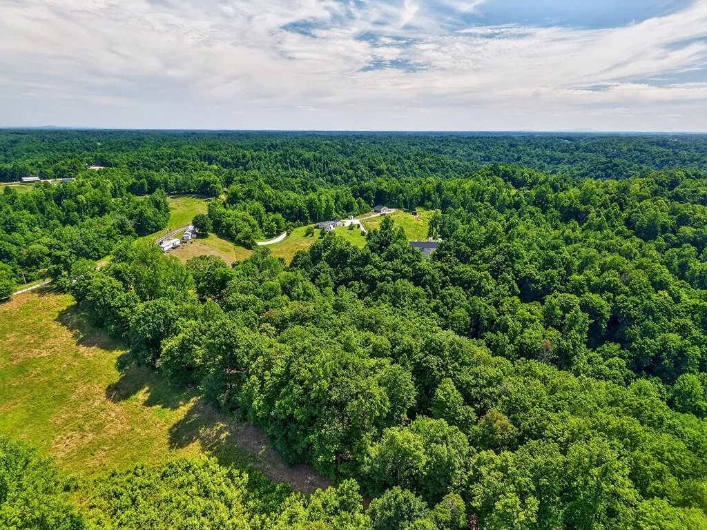 2926 Bryant Ridge Road Baxter TN 38544