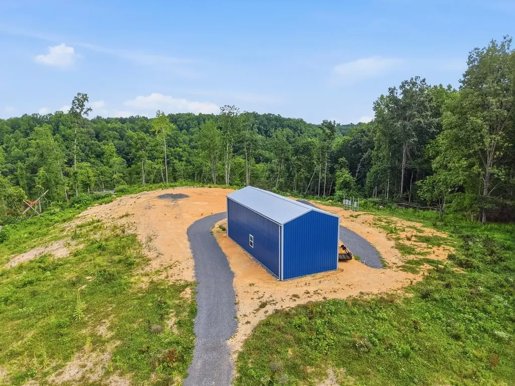 1610 Carrington Road Bloomington Springs TN 38545