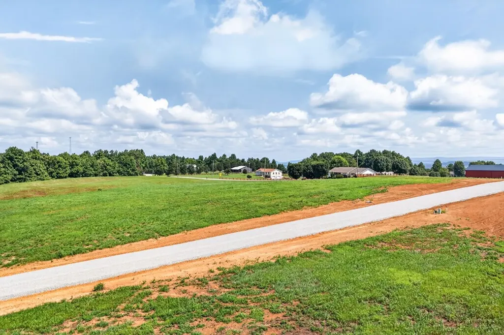 Lot 2 Sandstone Run Byrdstown TN 38549
