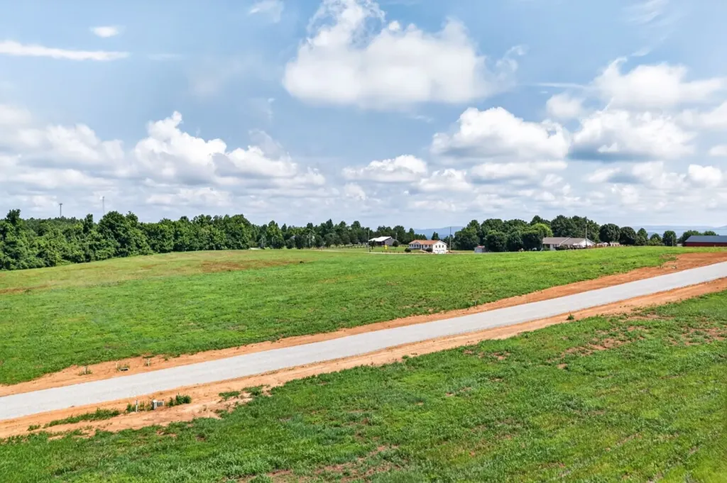Lot 2 Sandstone Run Byrdstown TN 38549