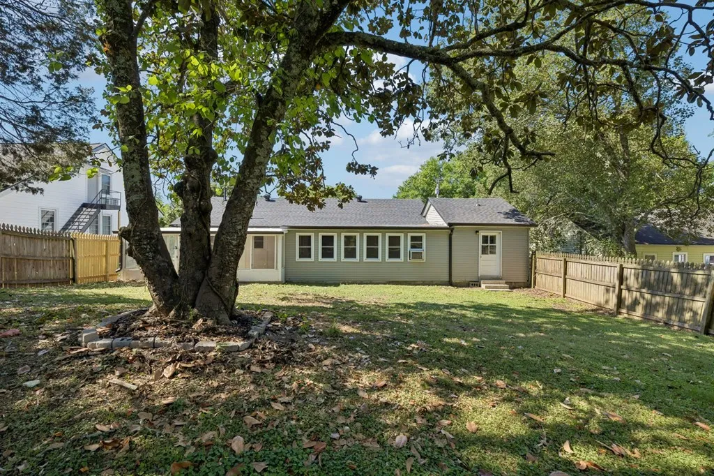 707 E Jefferson Avenue Carthage TN 37070