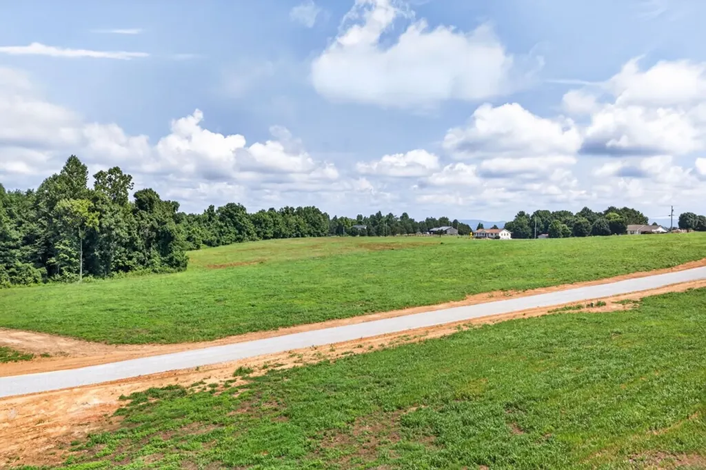 Lot 4 Sandstone Run Byrdstown TN 38549