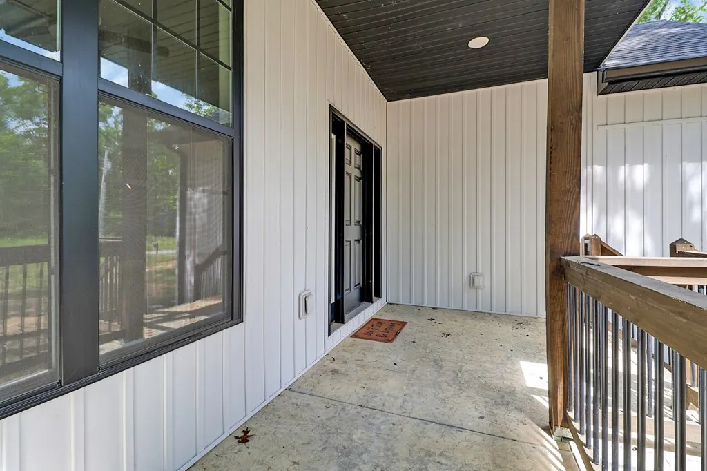 528 St Anthony Drive Jamestown TN 38556