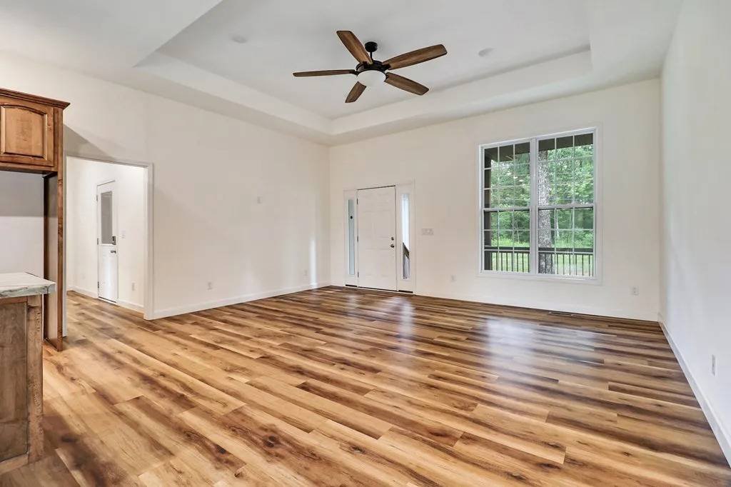 528 St Anthony Drive Jamestown TN 38556
