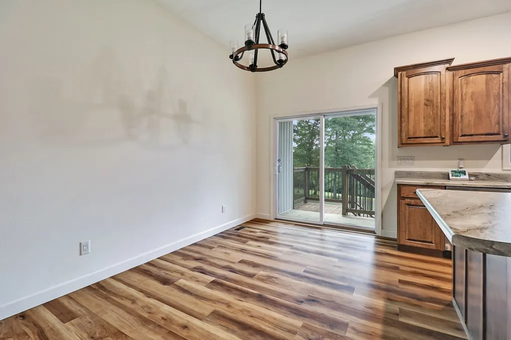 528 St Anthony Drive Jamestown TN 38556