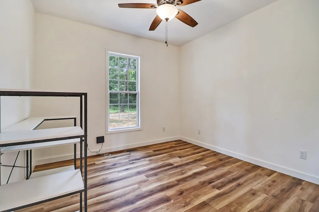 528 St Anthony Drive Jamestown TN 38556