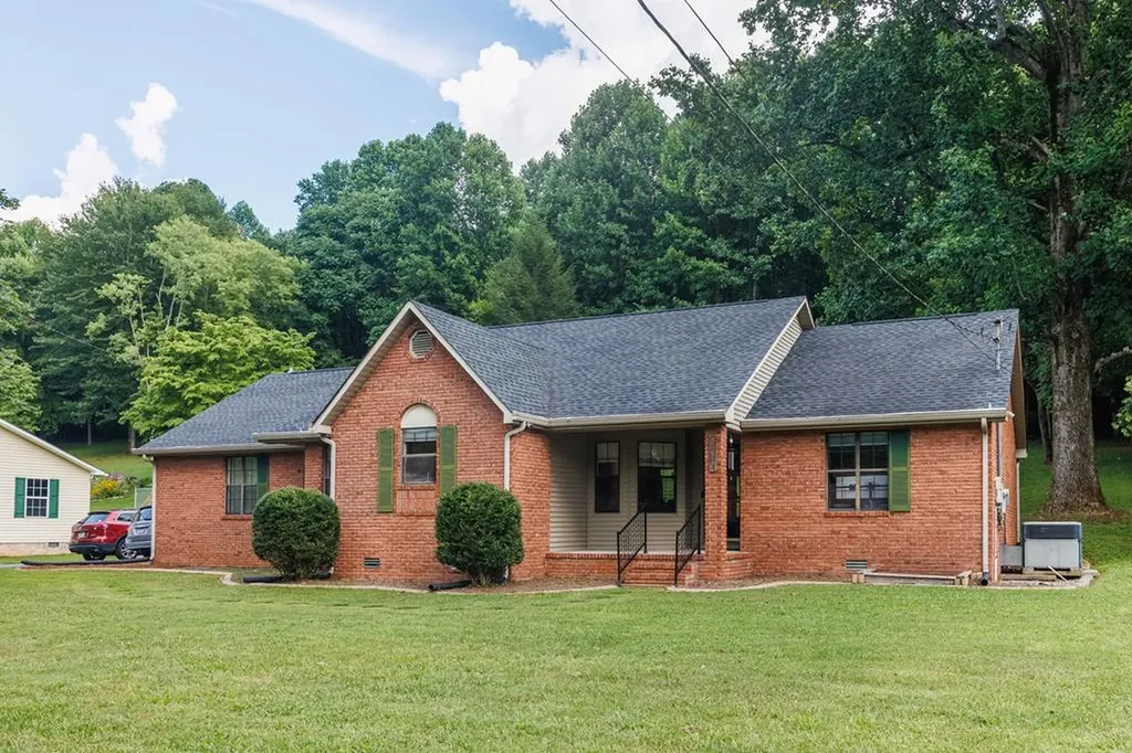 1562 Edgefield Court Cookeville TN 38506