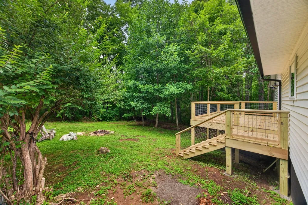 41 Jump Off Place Monterey TN 38574