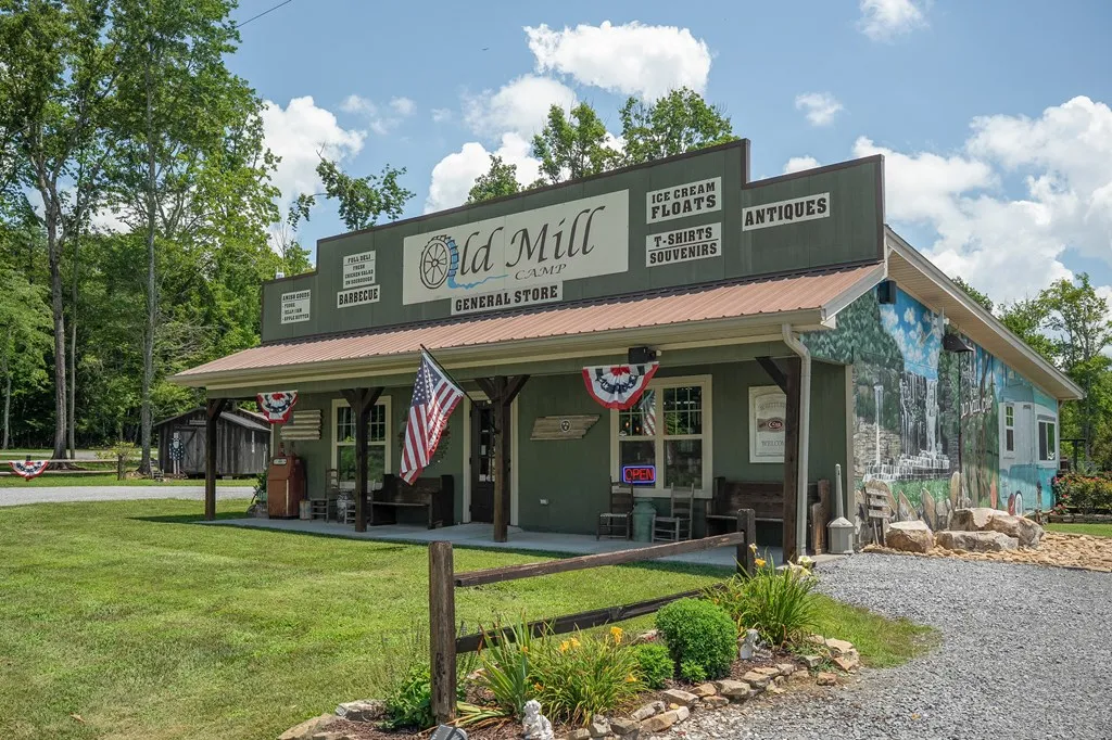 98AC Blackburn Fork Road Cookeville TN 38501
