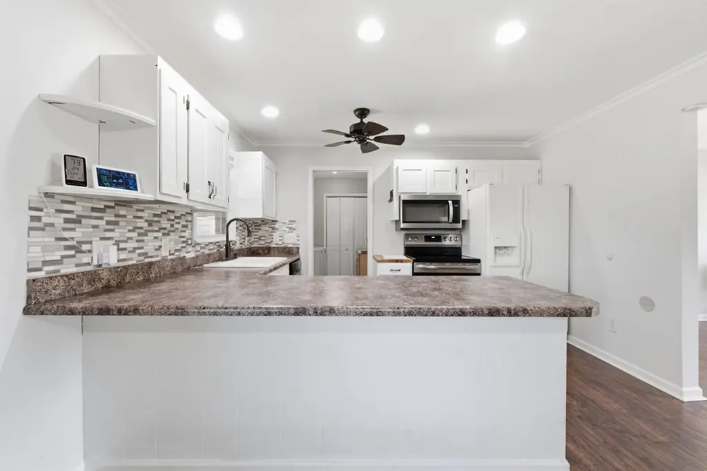 1024 Rome Pike Lebanon TN 37087