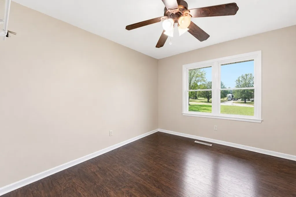 1024 Rome Pike Lebanon TN 37087