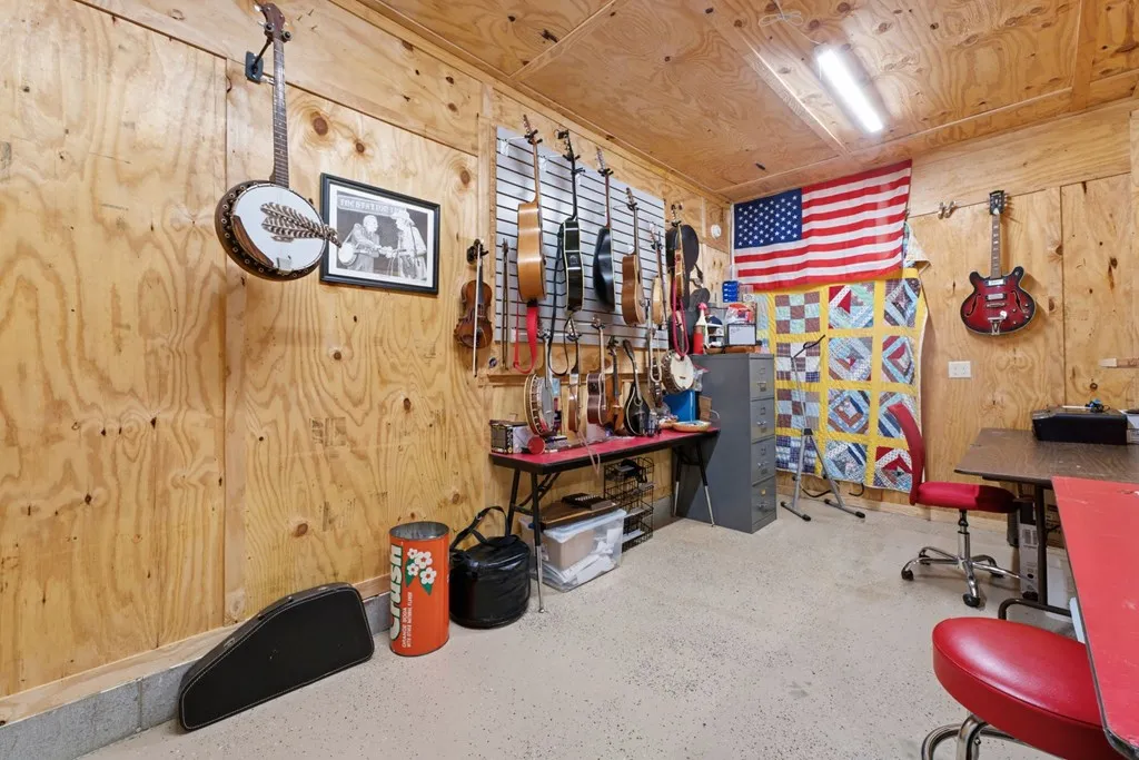 1024 Rome Pike Lebanon TN 37087