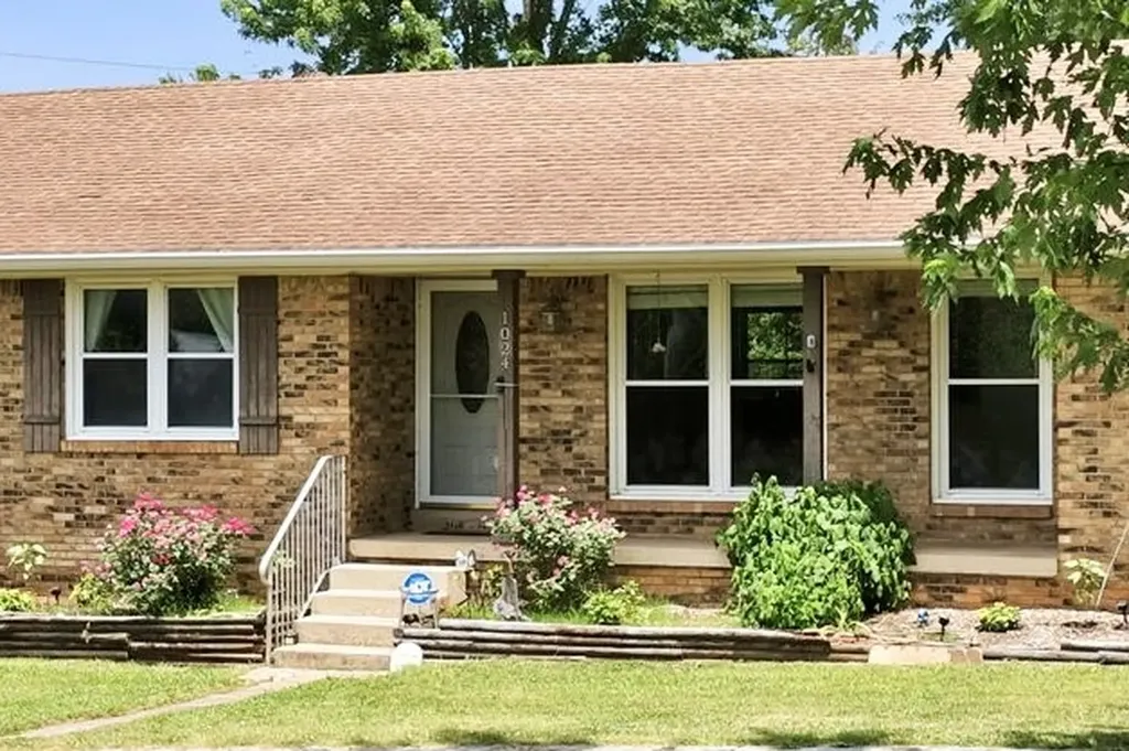 1024 Rome Pike Lebanon TN 37087